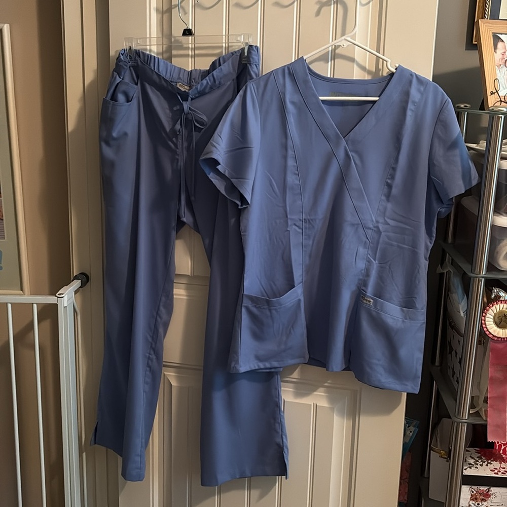 NEW! Scrub TOP and PANTS Grey’s Anatomy